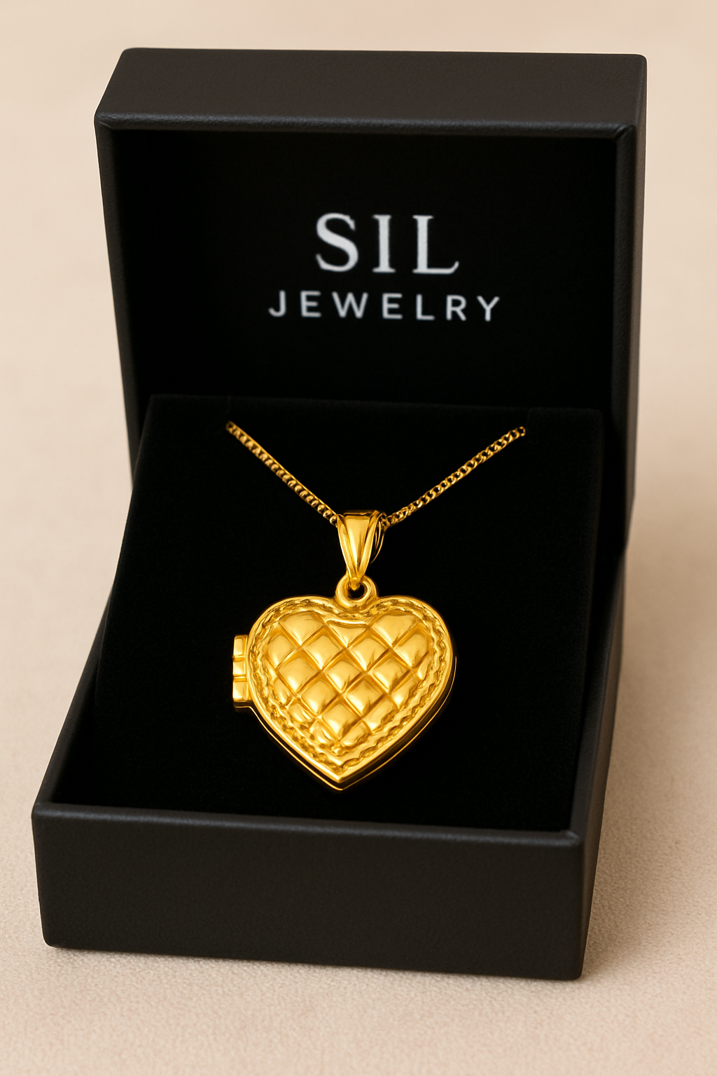 14kt Gold “Luxe Woven Heart” Locket